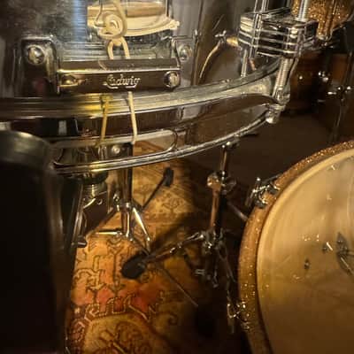 Ludwig No. 405 Aluminum Piccolo 3x13" 6-Lug Snare Drum with Keystone Badge 1968 - 1969 Chrome-Plated image 5