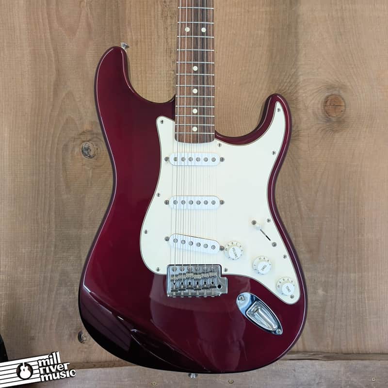 Fender Stratocaster MIM w/ Freedom SKB Hardshell Case - Used image 1
