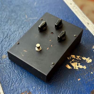 Electro Harmonix Big Muff Pi Black Russian V8 image 2