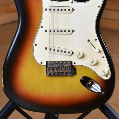 Fender Stratocaster Originale 1966 3 Color Sunburst image 14