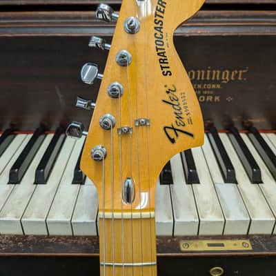 Fender Stratocaster 1978 - 1979 - Yellow with Hardshell Case image 4