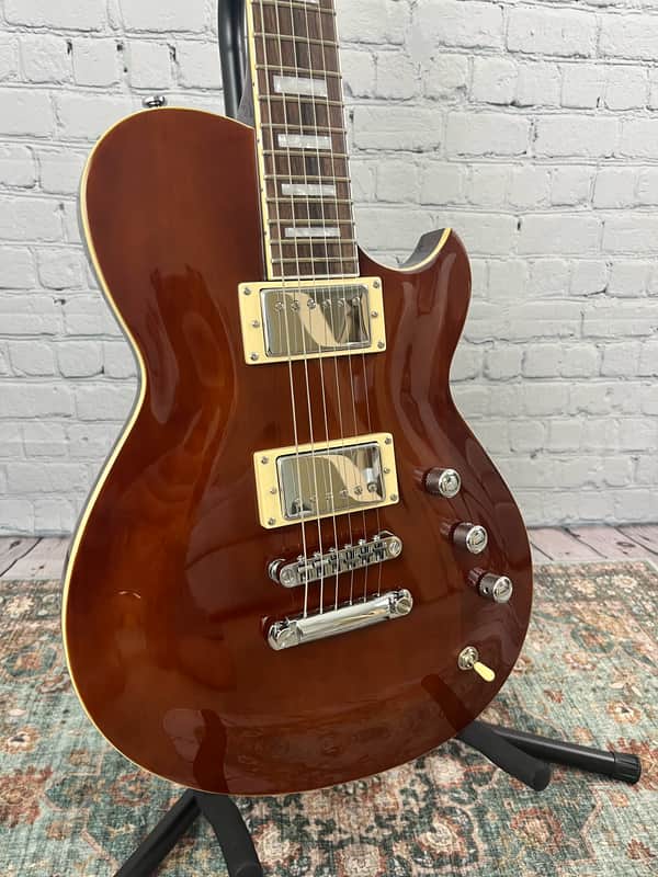 Reverend Roundhouse 2023 - Present - Violin Brown image 1
