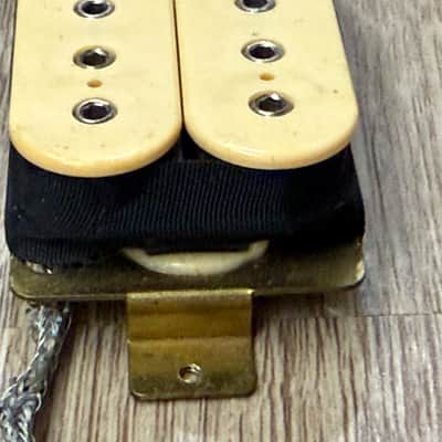 VINTAGE Dimarzio Super Distortion 1970s DP100 Cream Creme Square Leg image 6