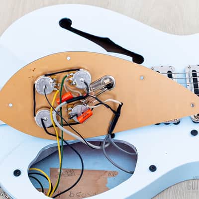 2004 Rickenbacker 325C58 Capri Blue Boy F Hole w/ Case image 17