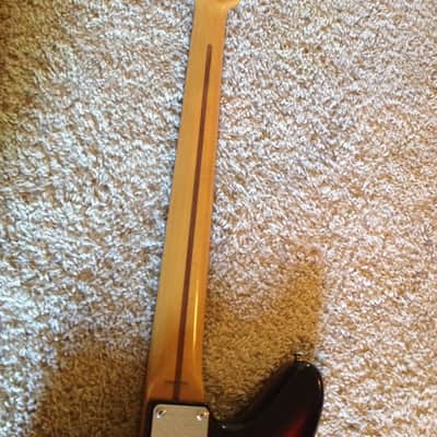 Fender Jaguar Baritone Custom Sunburst image 2
