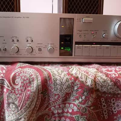 Technics SU V8X class A Stereo Integrated amplifier in very good condition - 1980's image 1