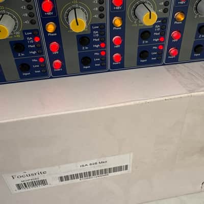 Focusrite ISA 828 MkII 8-Channel Mic Preamp 2020 - Present - Blue image 4