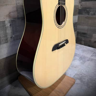 Alvarez Yairi Masterworks DYM60HD Honduran Dreadnought Acoustic Guitar (DYM60HD) image 6