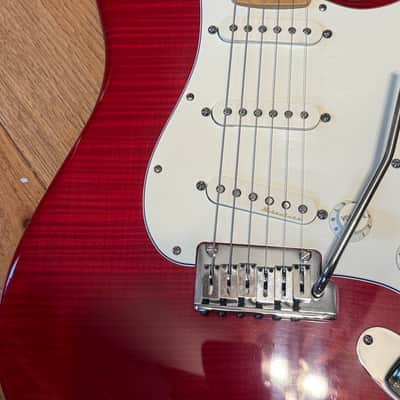 Fender American deluxe designer edition 2000 - Transparent Crimson Red image 19