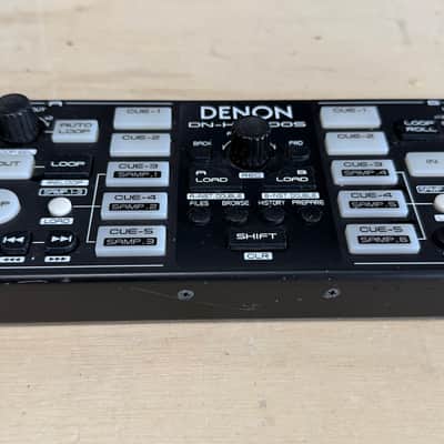 Denon DN-HS5500 Direct Drive Turntable Media Player & Controller