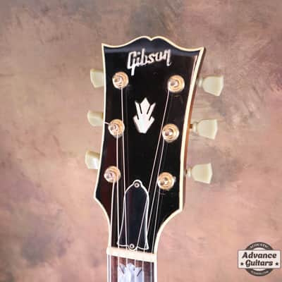 Gibson 1992 J-200 image 15