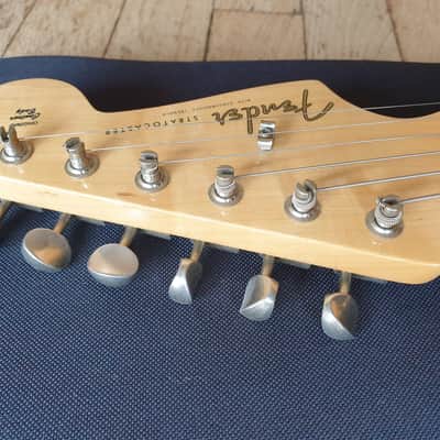 Fender Stratocaster Kenny Wayne Shepherd Cross Graphic Arctic White 2014 - MINT image 8