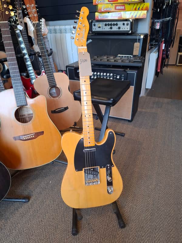 Fender American Vintage II '51 Telecaster 2022 - Present - Butterscotch Blonde