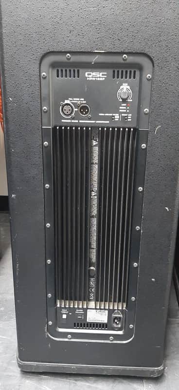 QSC HPR151i 15" Powered 700 Watt Subwoofer Pair image 1