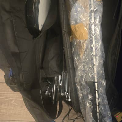 Pearl PL910C Student Snare and Bell Kit with Rolling Case 2010s - Black image 6