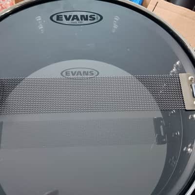Pearl Piccolo Steel Snare Drum S1330B 13x3 Black. image 4