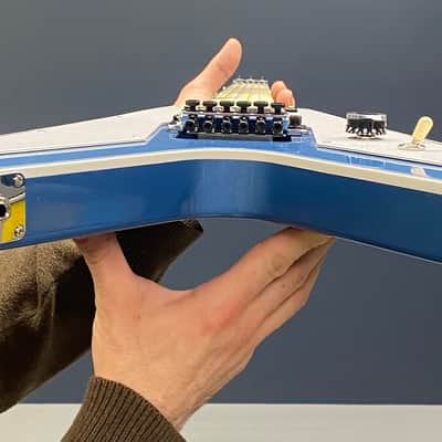Gibson Custom Shop Richie Faulkner Signature Flying V Custom 2023 - 2024 - Pelham Blue image 2