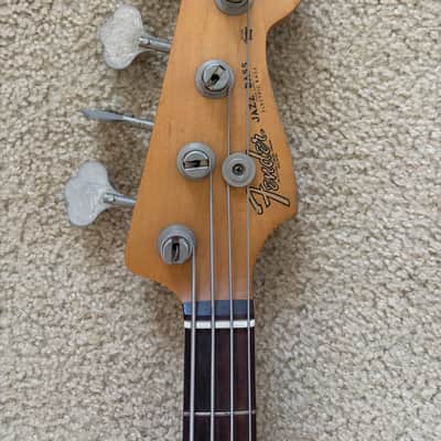Fender Flea Artist Series Road Worn Signature Jazz Bass 2016 - Present - Shell Pink image 5