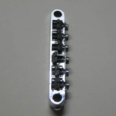 visibly used / relic'd real player's wear Epiphone B-2 metric ABR-1 vintage style bridge CHROME, large posts mounting pieces (NO anchors) early 2000s (for some import guitars that use this style bridge) will NOT fit on Gibson - mounting holes are too big image 24