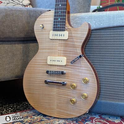 Stol Guitars Single Cut – Flamed Maple / 100-Year-Old Mahogany with Gibson Gig Bag– Excellent