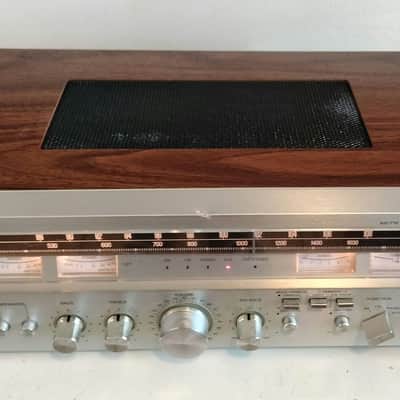 Sanyo 2033 AM/FM Stereo Receiver image 2