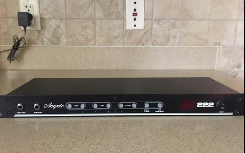 Ampete 222 Head/Cab Switcher image 1
