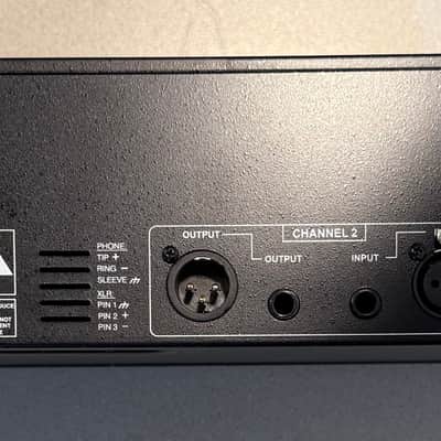 dbx 231 Dual Channel 31-Band EQ 2000s - Gray image 3