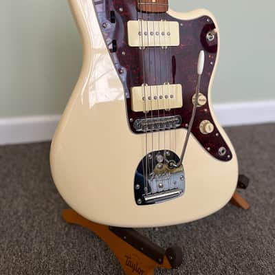 Fender Vintera '60s Jazzmaster image 2