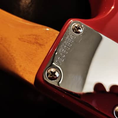 Fender American Vintage II '61 Stratocaster - Fiesta Red image 7