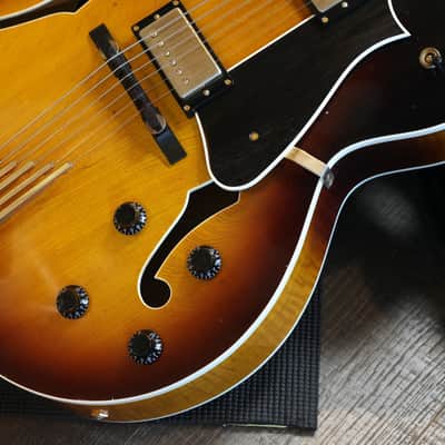 2020 Heritage Eagle Classic Semi-Hollow Electric Guitar Artisan Aged Sunburst + OHSC image 6