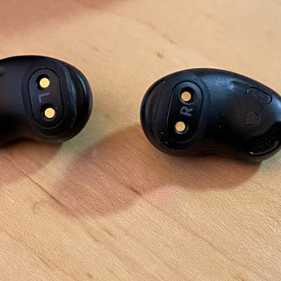 Samsung Buds Live IEM SM-R180-NZKAXAR 2020 Mystic Black image 3