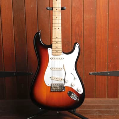 Fender American Special Stratocaster 2-Colour Sunburst Electric Guitar 2010 Pre-Owned image 2