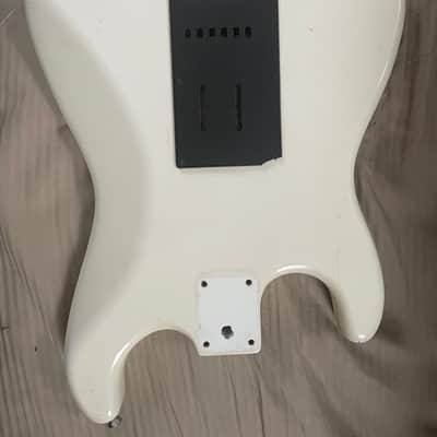 Applause - Stratocaster Body - Made in Korea Stratocaster 2010's - Gloss image 4