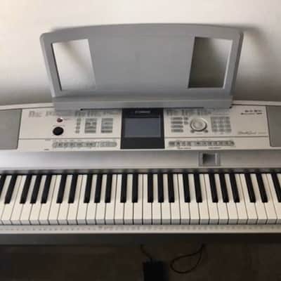 Yamaha DGX-505 Portable Grand image 3