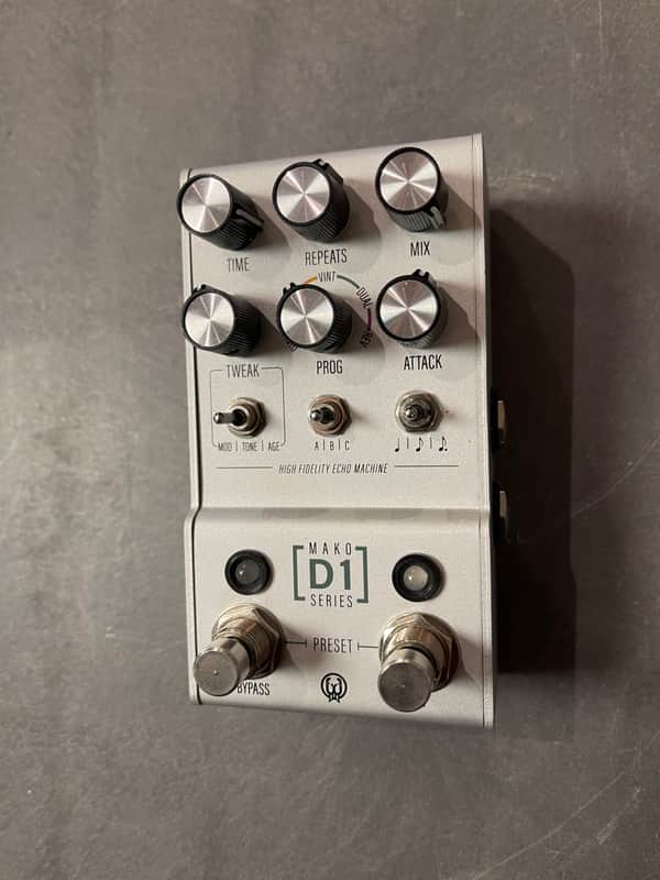 Walrus Audio Mako D1 High-Fidelity Stereo Delay V1 | Reverb Canada