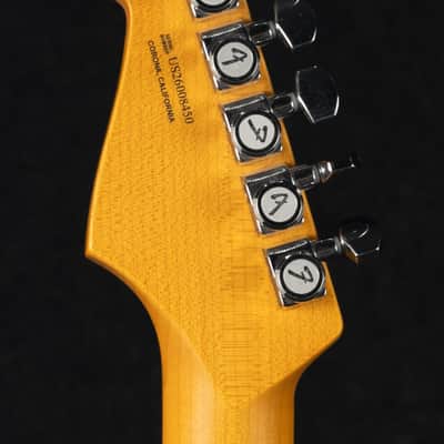 Fender American Ultra Luxe Vintage '50s Stratocaster Sunburst image 12