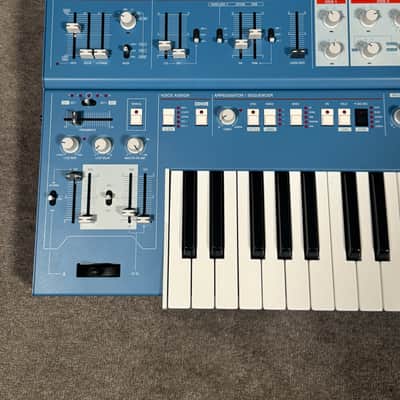 UDO Audio Super 6 12-Voice Polyphonic Binaural Analog-Hybrid Synthesizer 2020 - Present - Blue image 2