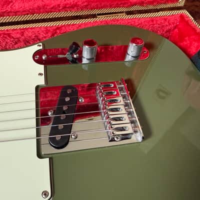 Fender Special Edition Telecaster 2019 - Olive Green image 3