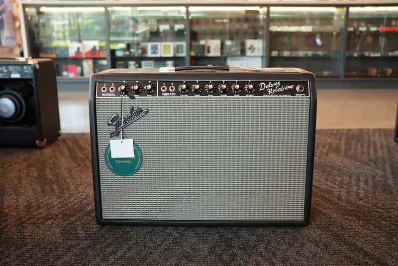 Fender '65 Deluxe Reverb Reissue 22-Watt 1x12" Guitar Combo  Black image 1