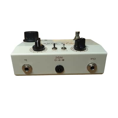 Used Fulltone Deja'Vibe Chorus Vibrato Pedal image 3