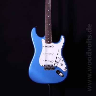 Squier Classic Vibe '60s Stratocaster with Laurel Fretboard 2019 - Present - Lake Placid Blue image 1