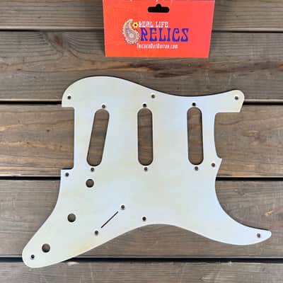 Real Life Relics Genuine Fender®  White 57 Stratocaster® Pickguard 8 Hole White 1 Ply 0992017000   [PGW5]
