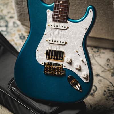 Suhr Classic S Dealer Select Limited Run - Ocean Turquoise Metallic w/White Pearl Pickguard, Match Painted Headstock, Gold Hardware & SSCII System image 1