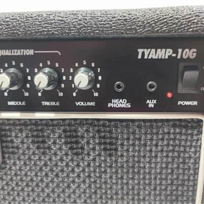 TYPHOON TYAMP-10G 10-Watts Guitar Amplifier 2025 - Black image 3