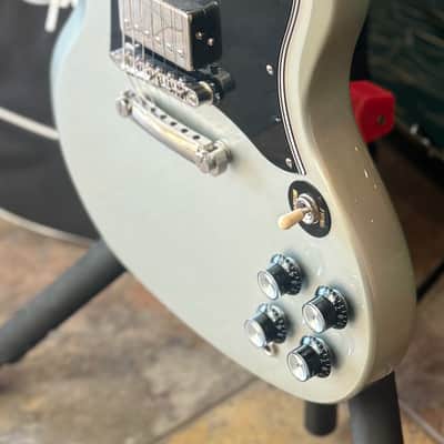 Epiphone SG Sandard Electric Guitar Silver Mist With Soft Epiphone Logo Case image 8