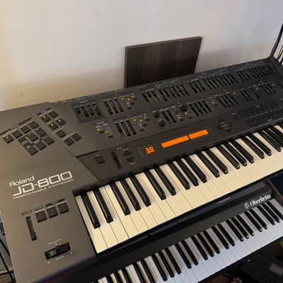 Roland JD-800 (Restored And Ready To Rock)