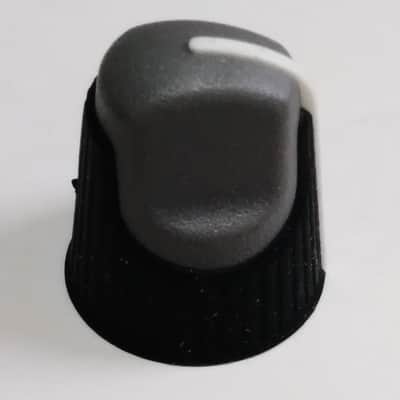 Crate Amplifier Knob - Gray w/ White Indicator - Lot of 6 image 4