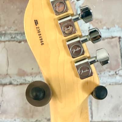 Fender American Standard Telecaster 2003 - 3 Tone Sunburst image 6