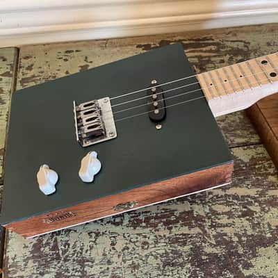 Taconic #221 String Electric Cigar Box Mandolin - Padron Damaso - Sherwood Green - Video image 2