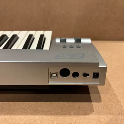 ESI KeyControl 49+ Midi Controller - 49 Keys - Midi & USB image 4
